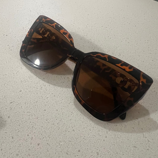 Flutter tortoise shell - 005