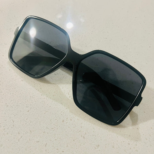 Classic dark black - 020